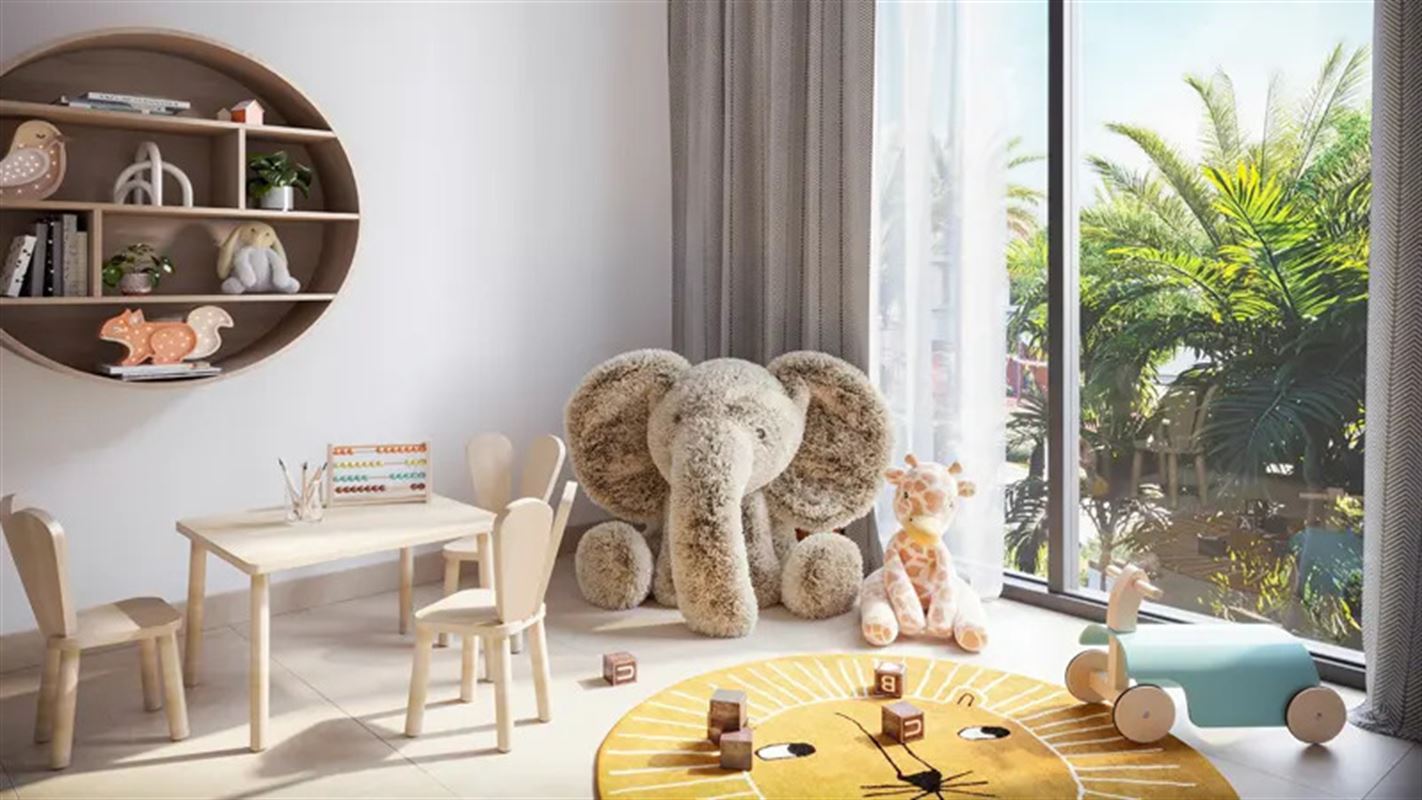 Anya at Arabian Ranches 3