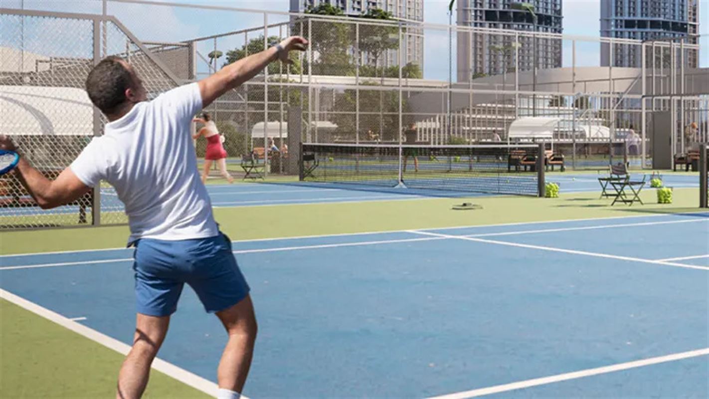 360 Riverside Crescent