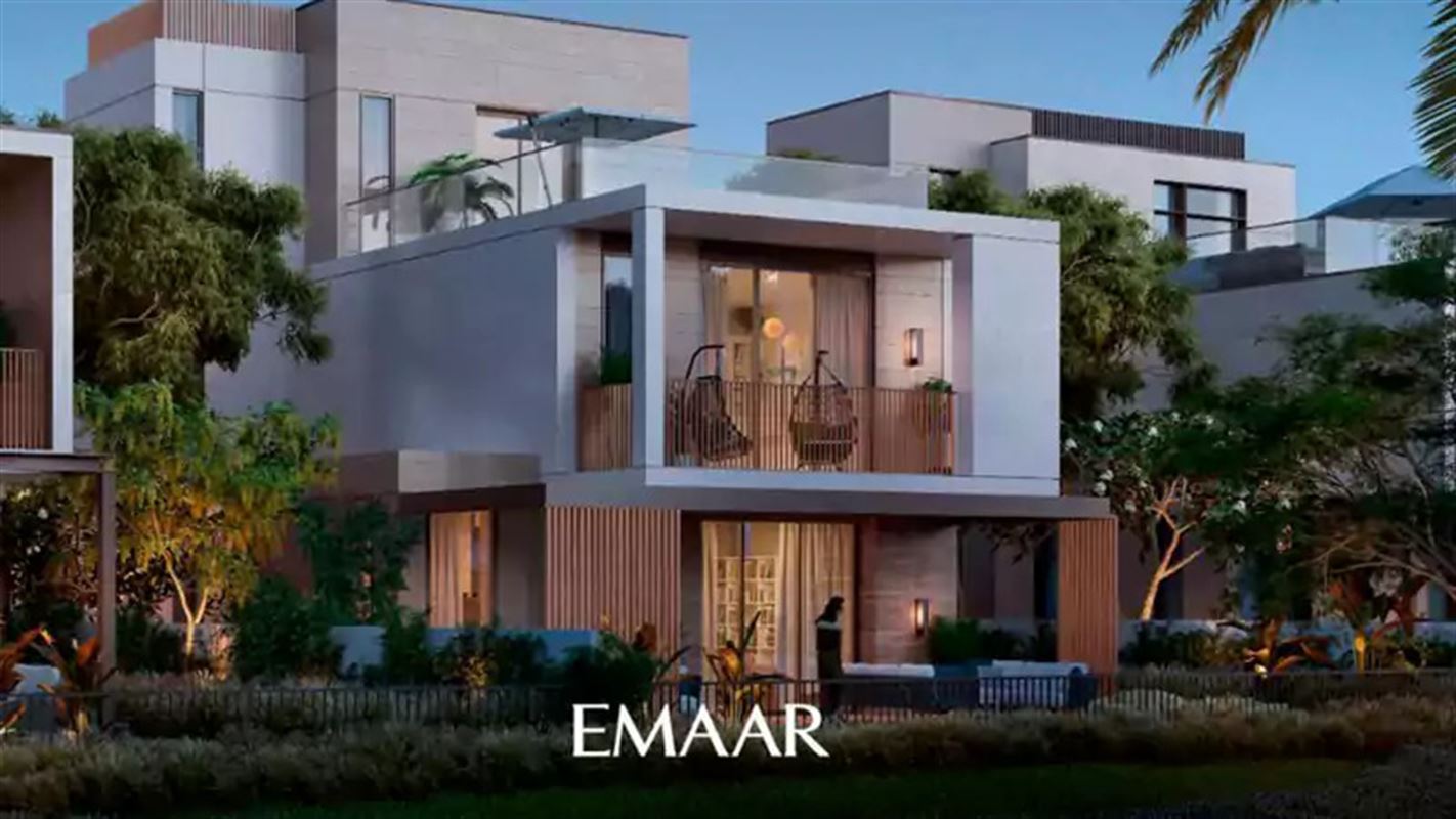 Elie Saab at Arabian Ranches 3