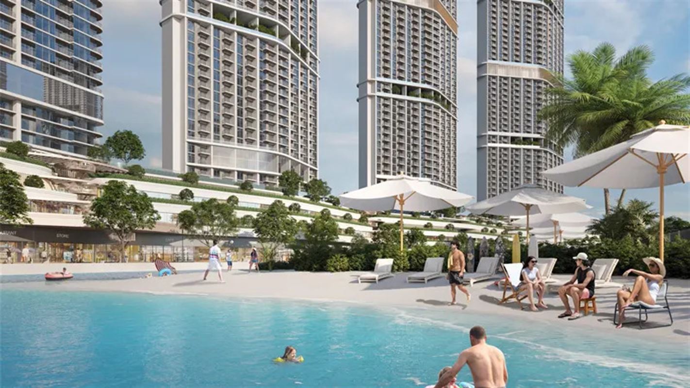 350 Riverside Crescent