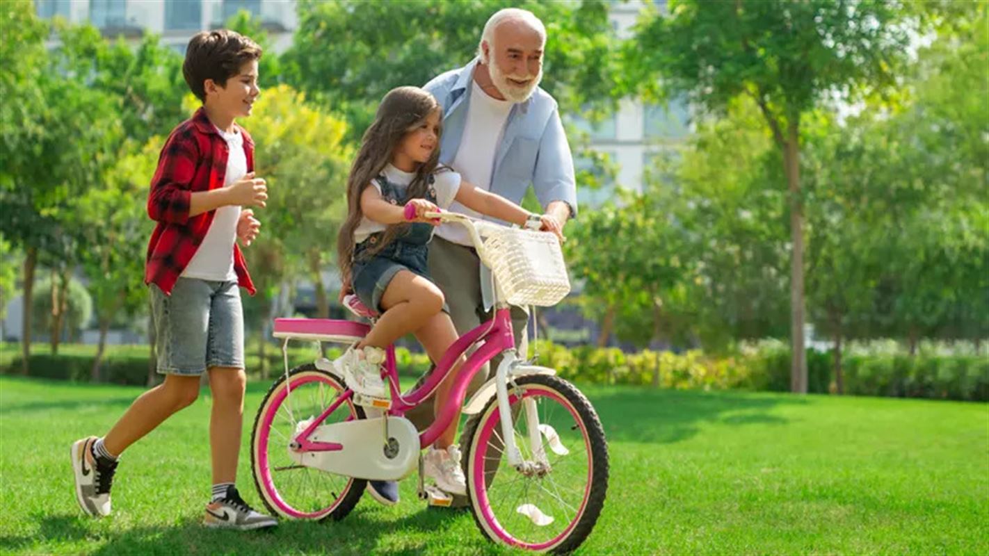 360 Riverside Crescent