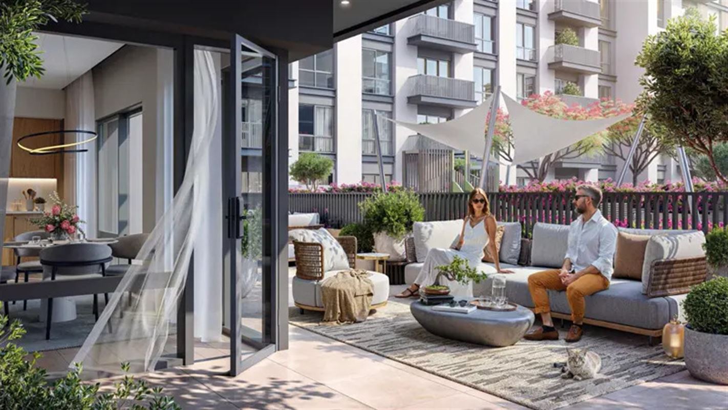 Haya in the town square