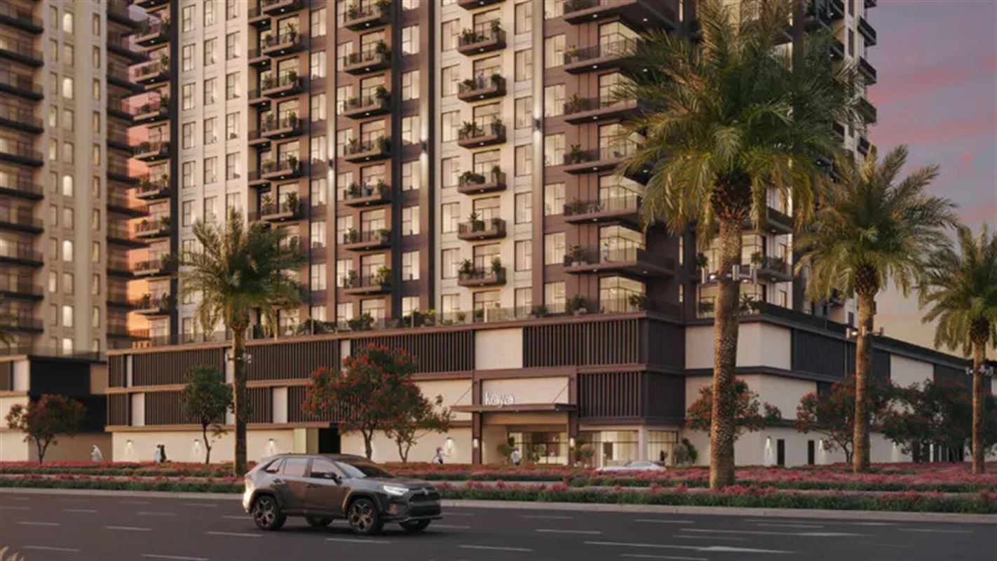 Kaya in the town square