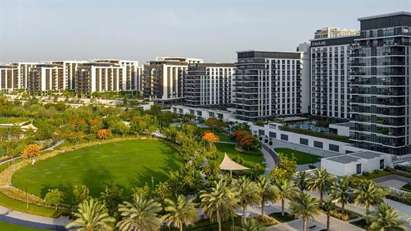 Golf à flanc de colline à Dubai Hills Estate