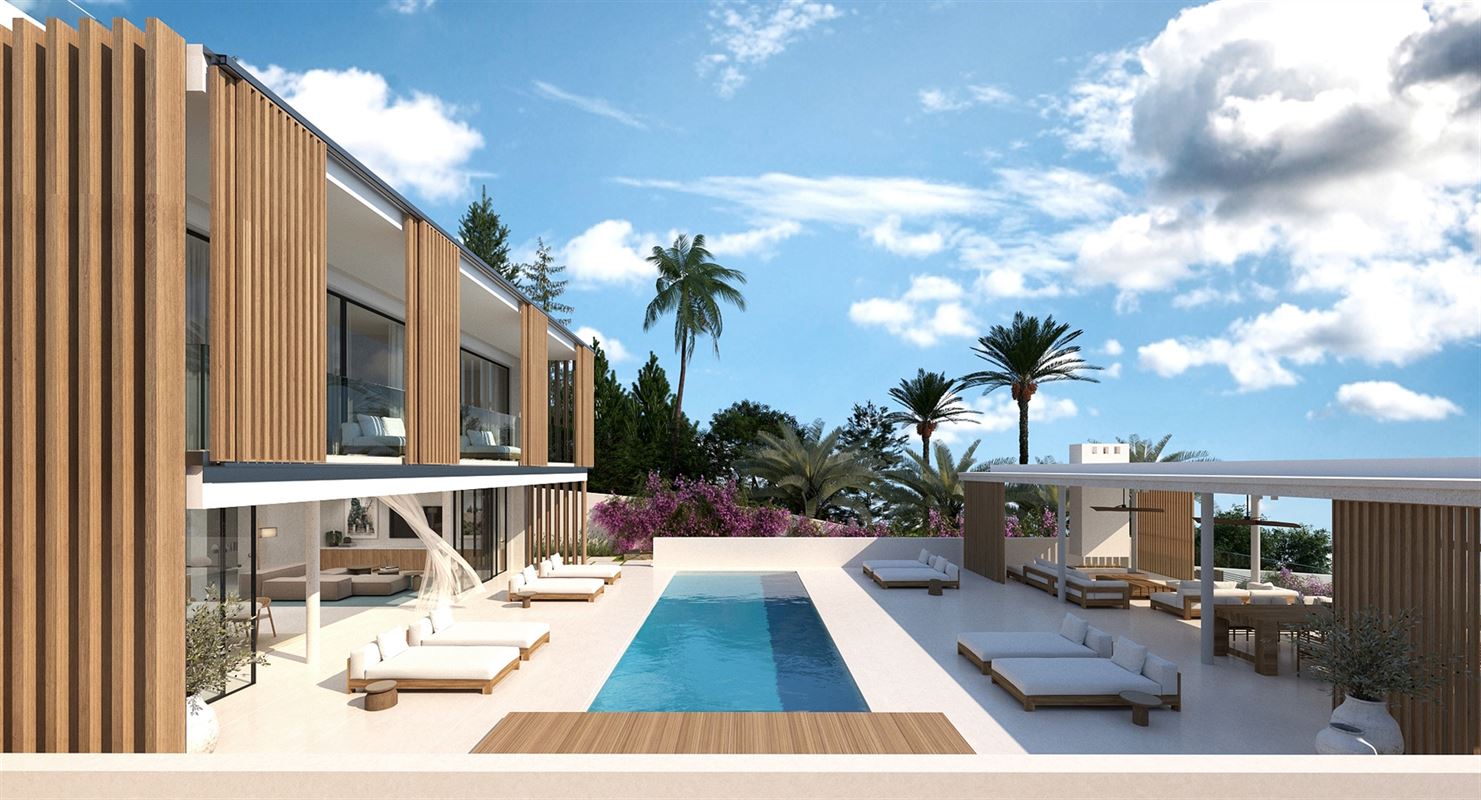 Luxe villa's te koop, eerste lijn in Cap Martinet