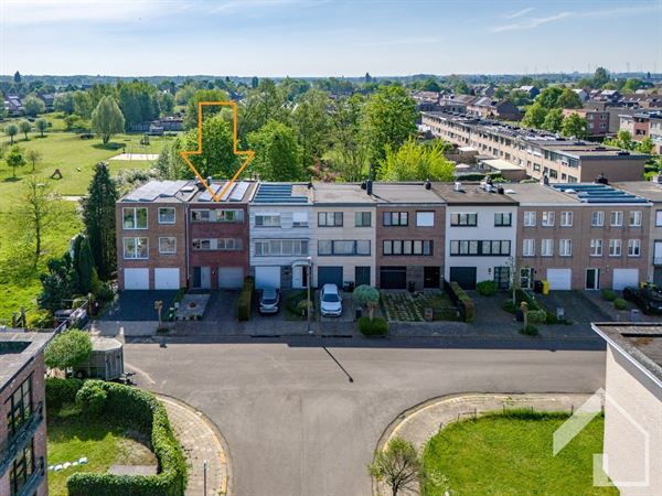 GOED GELEGEN RECENTE WONING