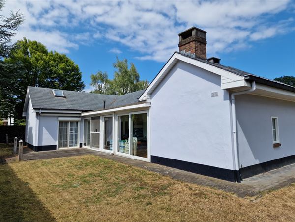 Vrijstaande woning met 2 slaapkamers in wijk "De Sterre"