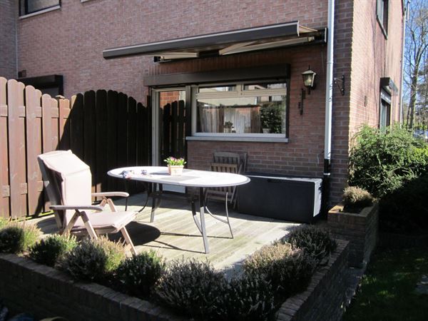 GOED GELEGEN HOB MET 3 SLPK