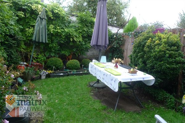 Gezellige rijwoning met tuin
