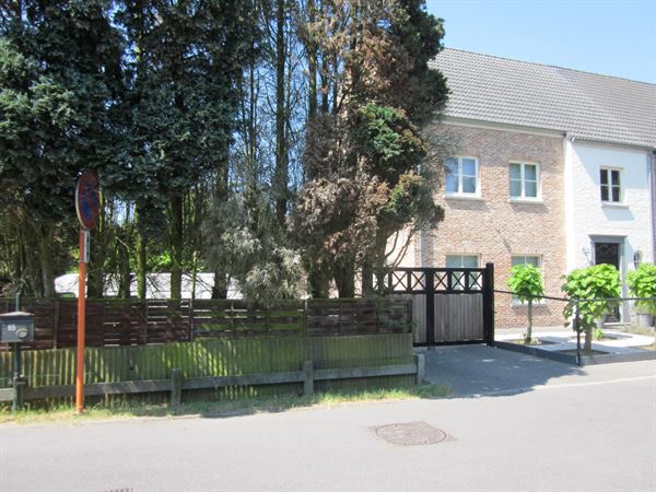 BOUWGROND VAN CA. 460m² HOB