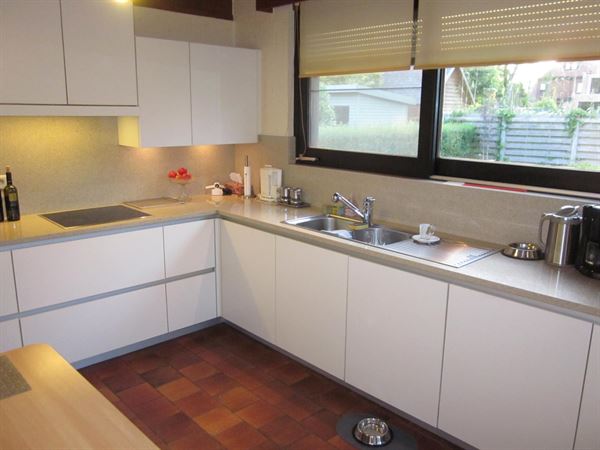 GEZELLIGE WONING GLV MET 3 SLPK.