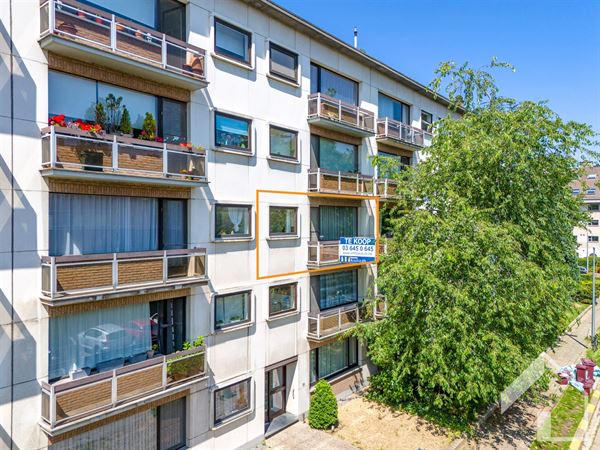 Ruim verzorgd appartement in het hart van Schoten