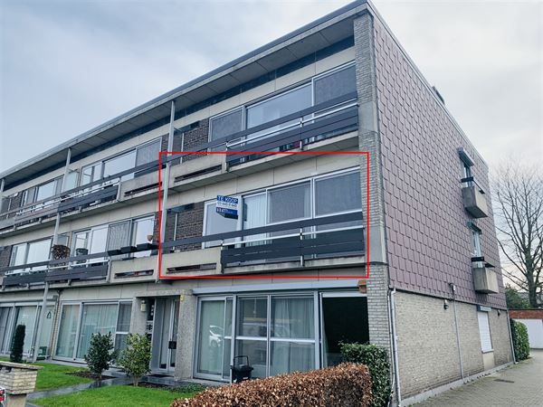 Appartement met tuin en zwembad