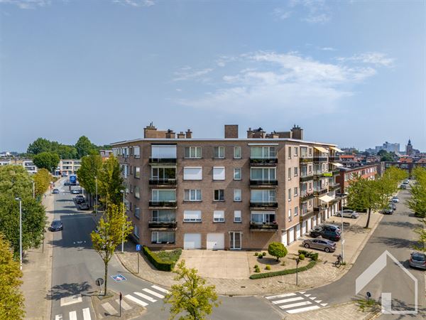 APPARTEMENT MET 3 SLAAPKAMERS MET OF ZONDER GARAGE