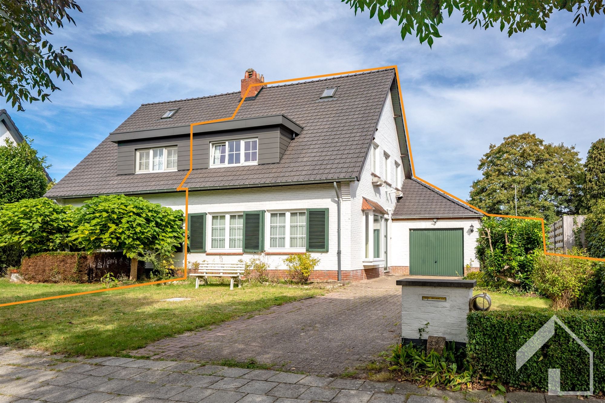 Charmant woonhuis met tuin op een rustige, centrale ligging in Brasschaat