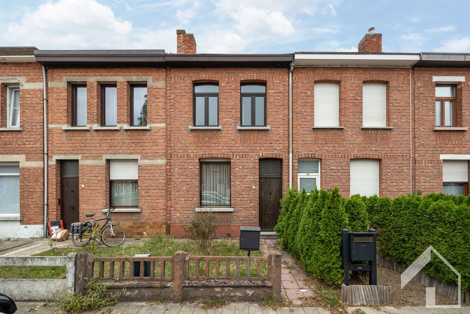 Te renoveren woning in een rustige wijk