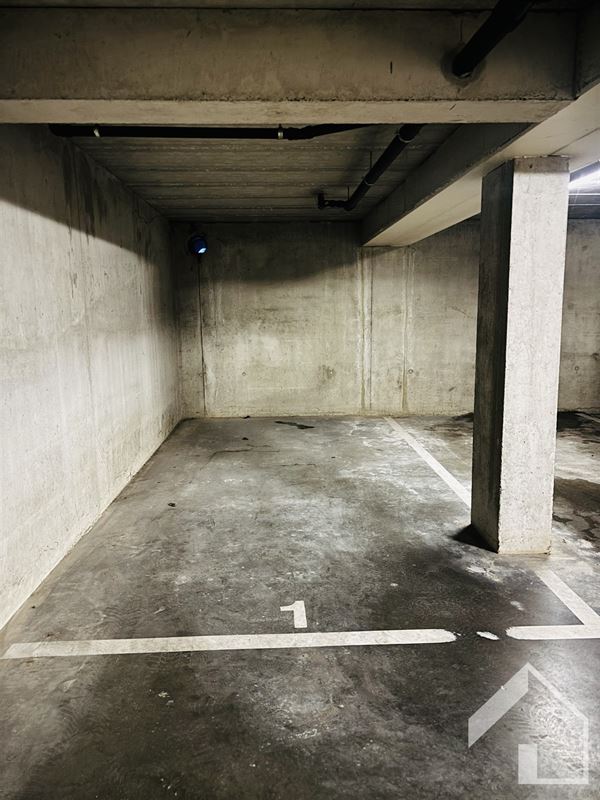 ondergrondse staanplaats nabij centrum Wommelgem