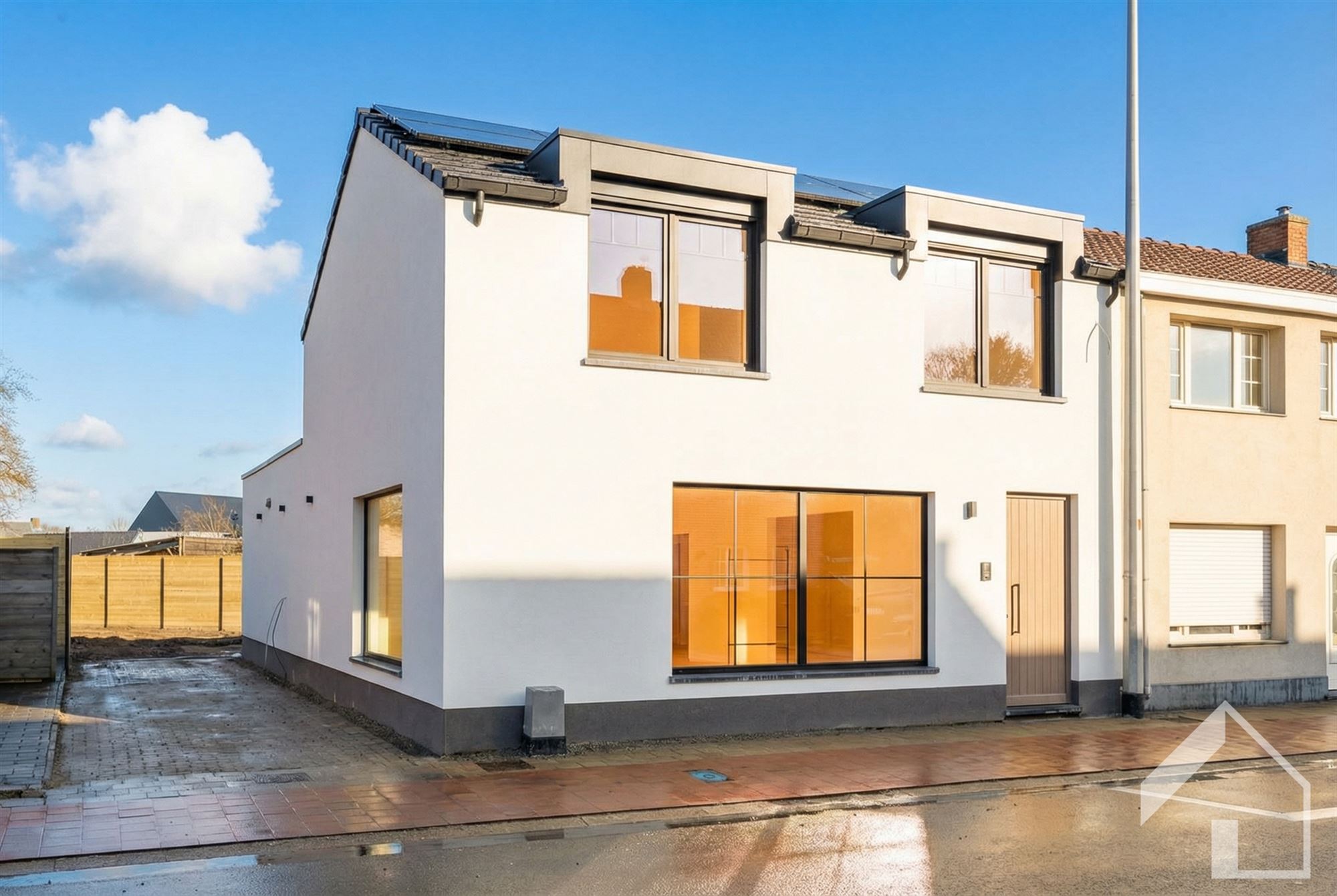 Recent gerenoveerde woning met hoogwaardige materialen