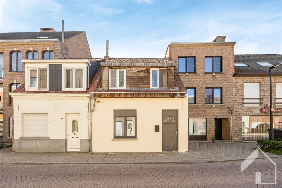Gezinswoning met tuin en achteringang in Broechem