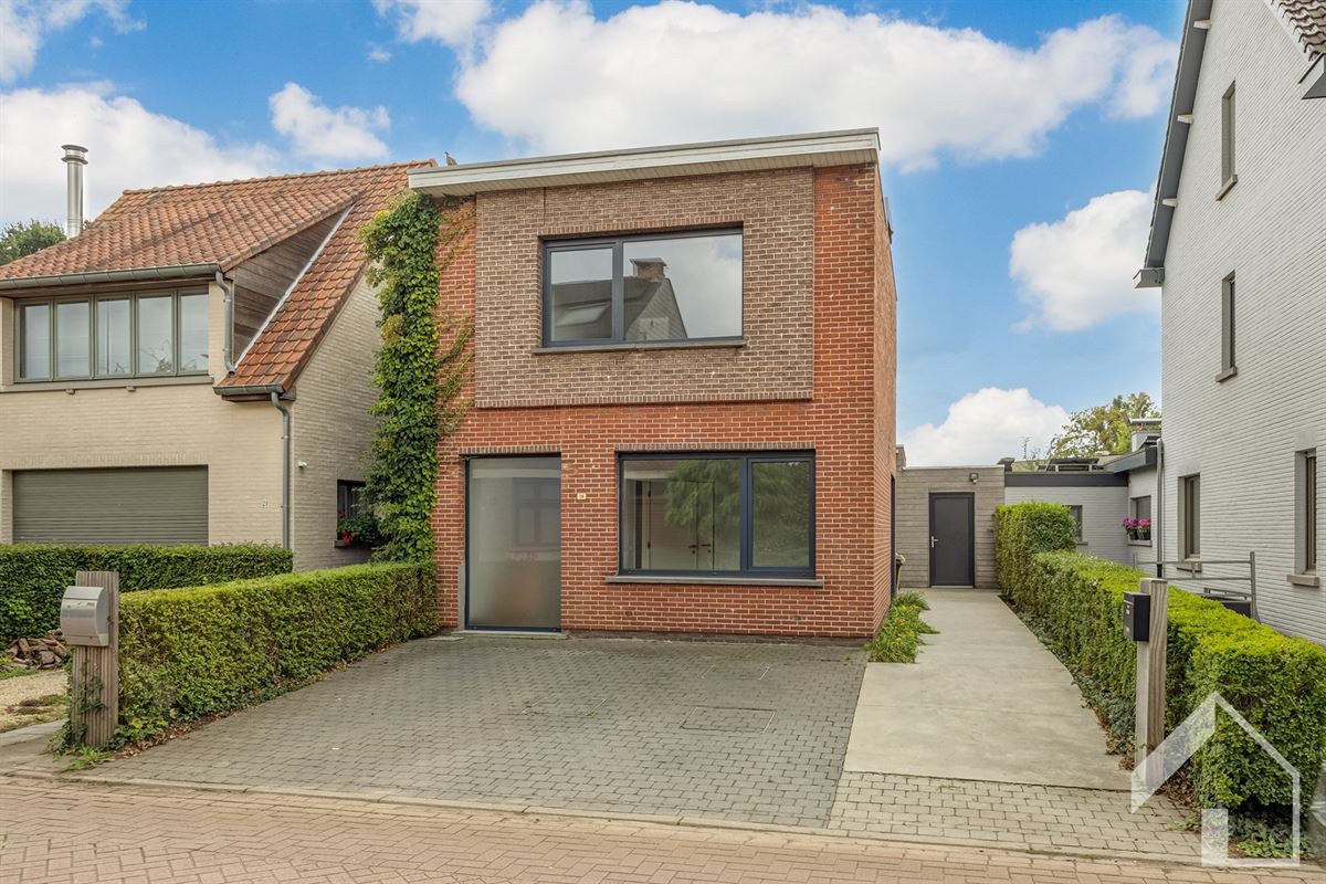 Charmante ééngezinswoning in het centrum van Broechem!