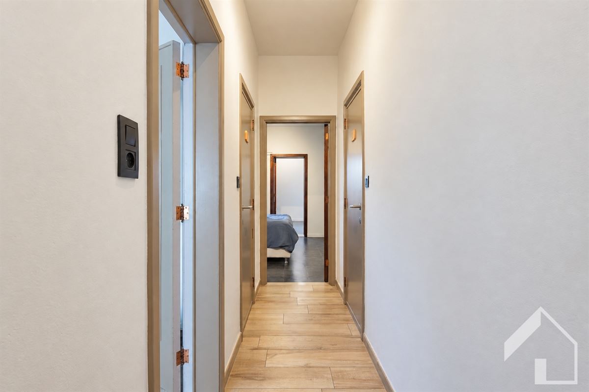 Gelijkvloersappartement op toplocatie met 1 slaapkamer en leuk stadstuintje in centrum Ekeren