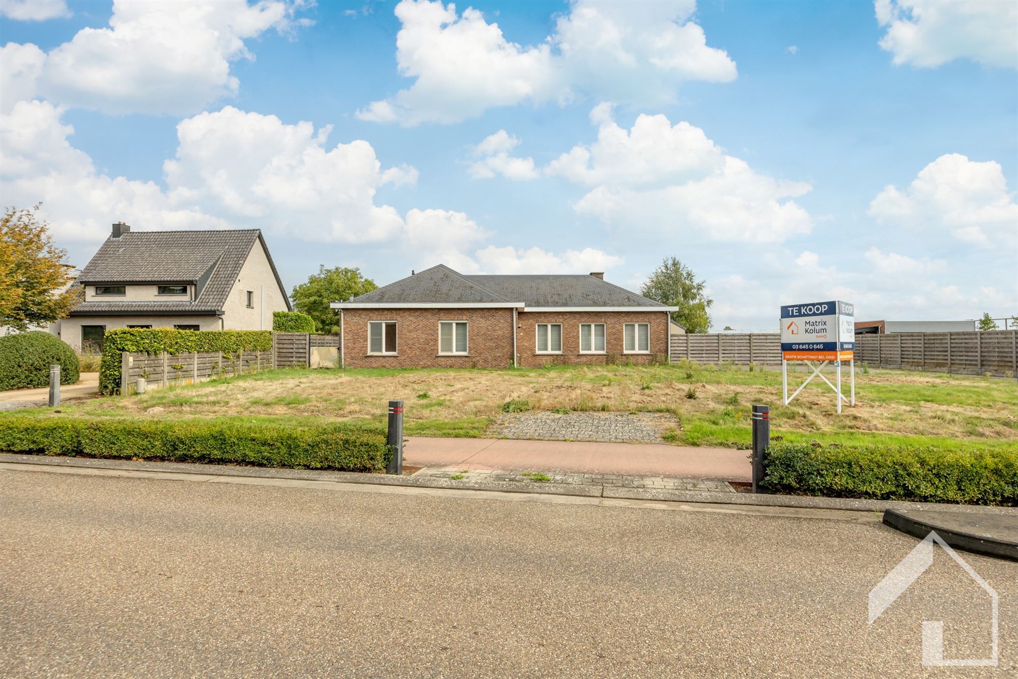 Gerenoveerde laagbouwwoning op 2984m2
