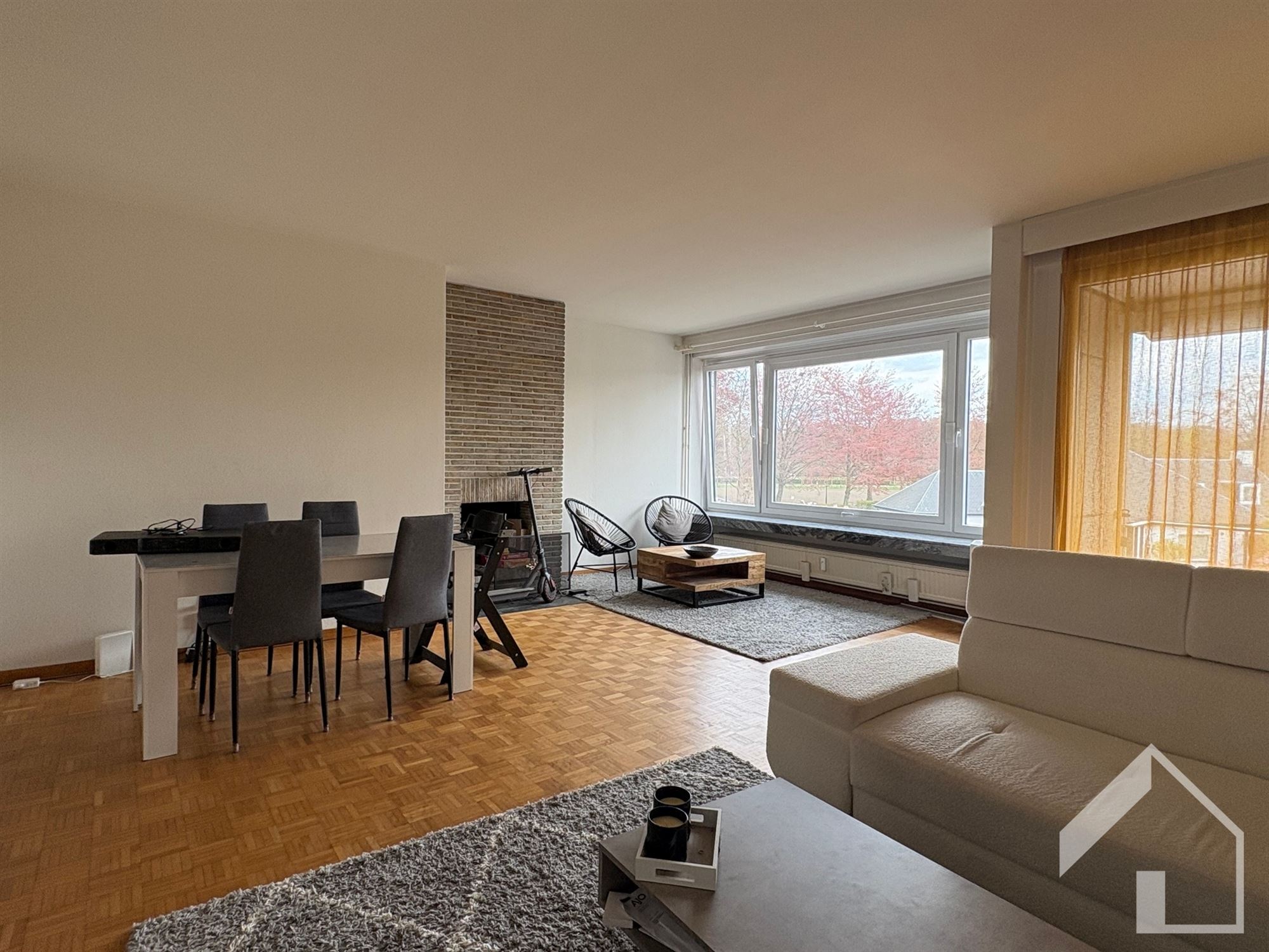 1 slaapkamer appartement met bureau en staanplaats
