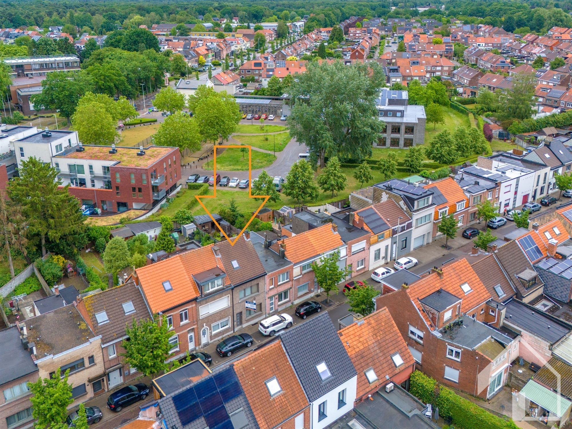 Ruime woning met 3 à 4 slaapkamers