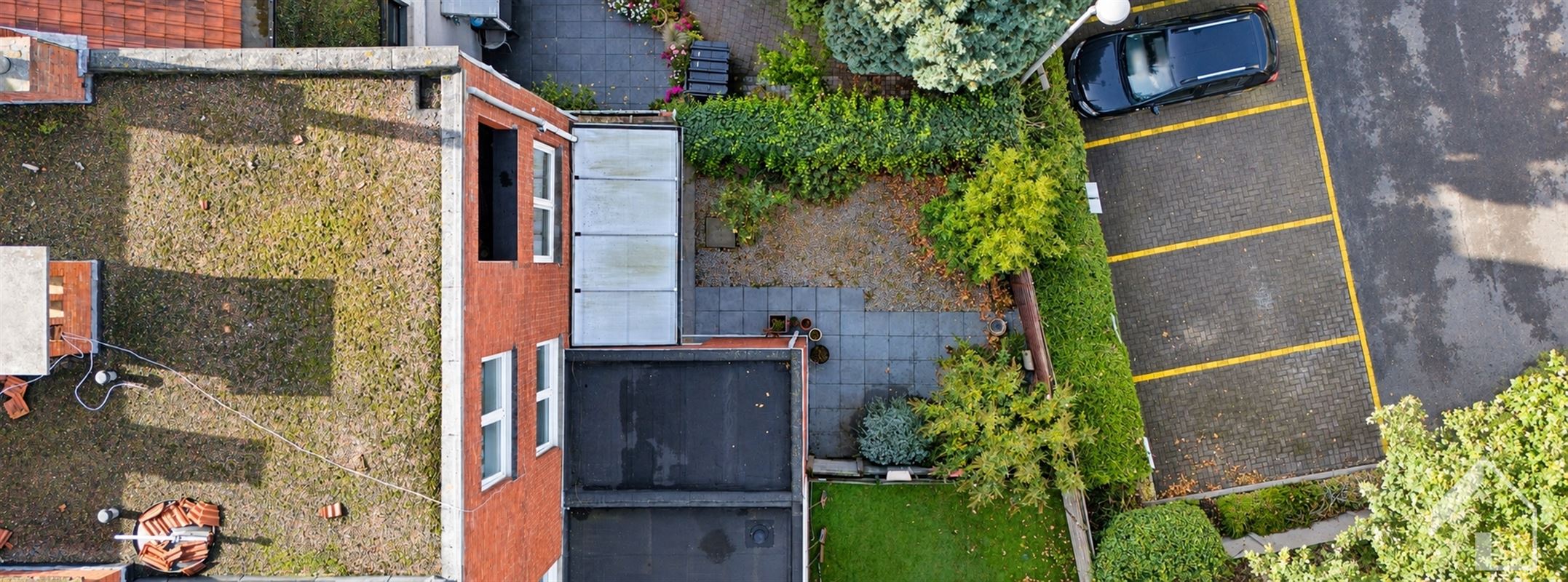 Gelijkvloersappartement op toplocatie met 1 slaapkamer en leuk stadstuintje in centrum Ekeren