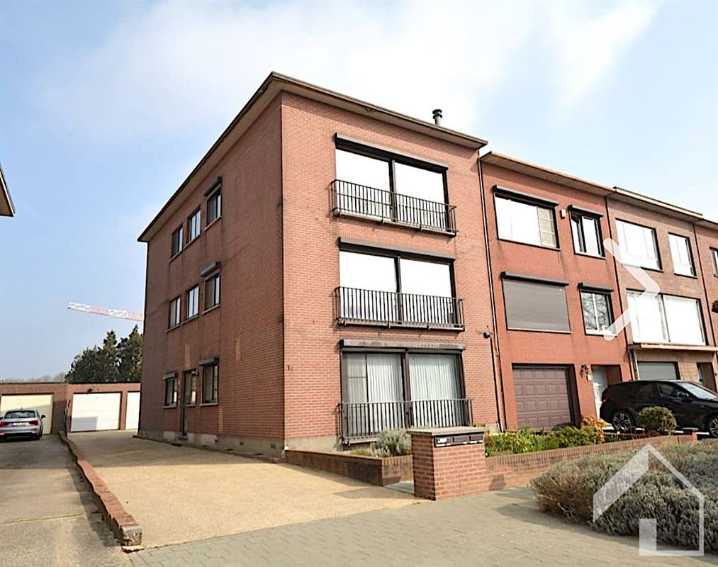 Prachtig appartement met garagebox