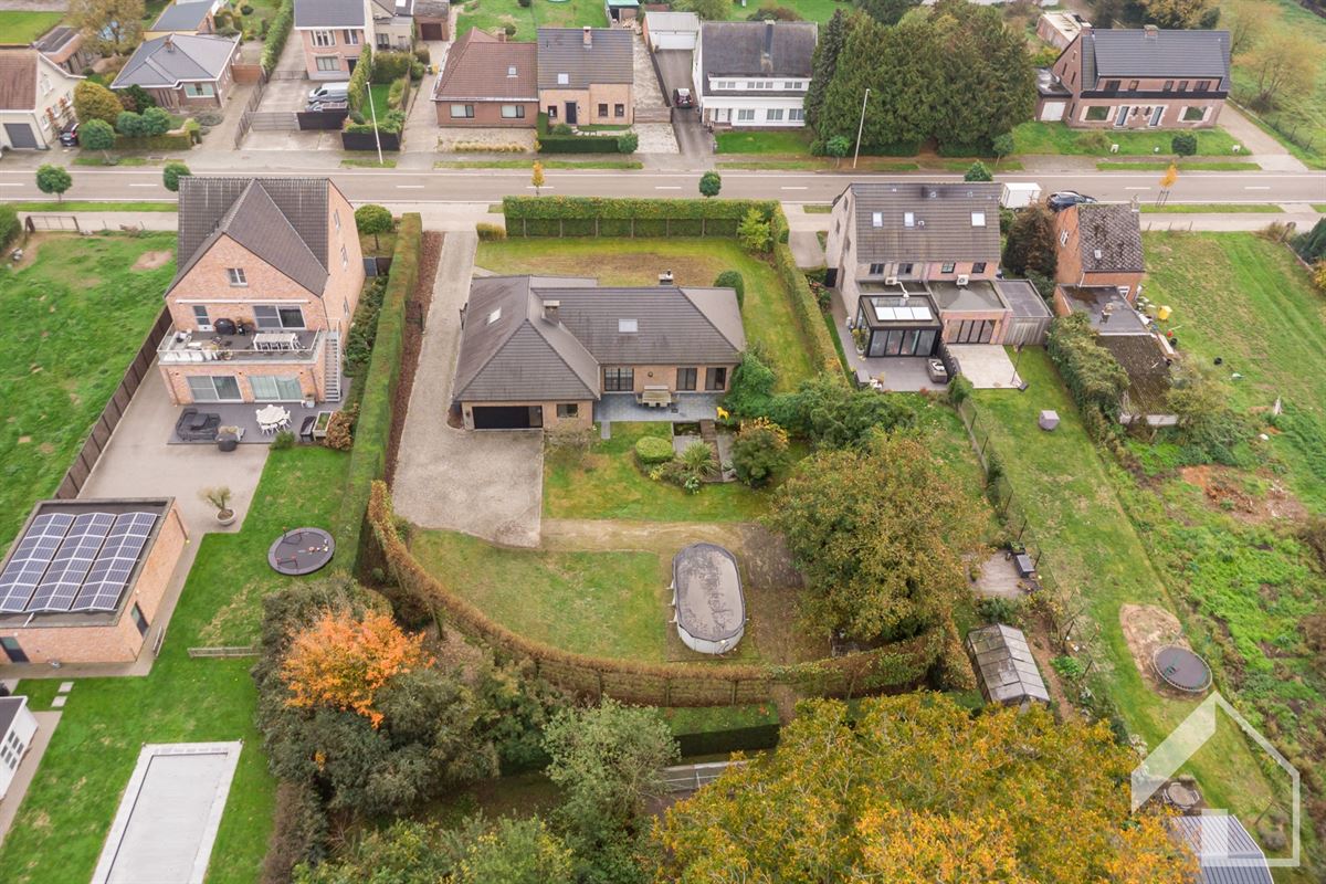 laagbouwvilla op een perceel van 5026m2