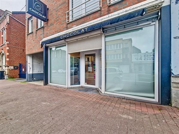 Rez-de-chaussée commercial