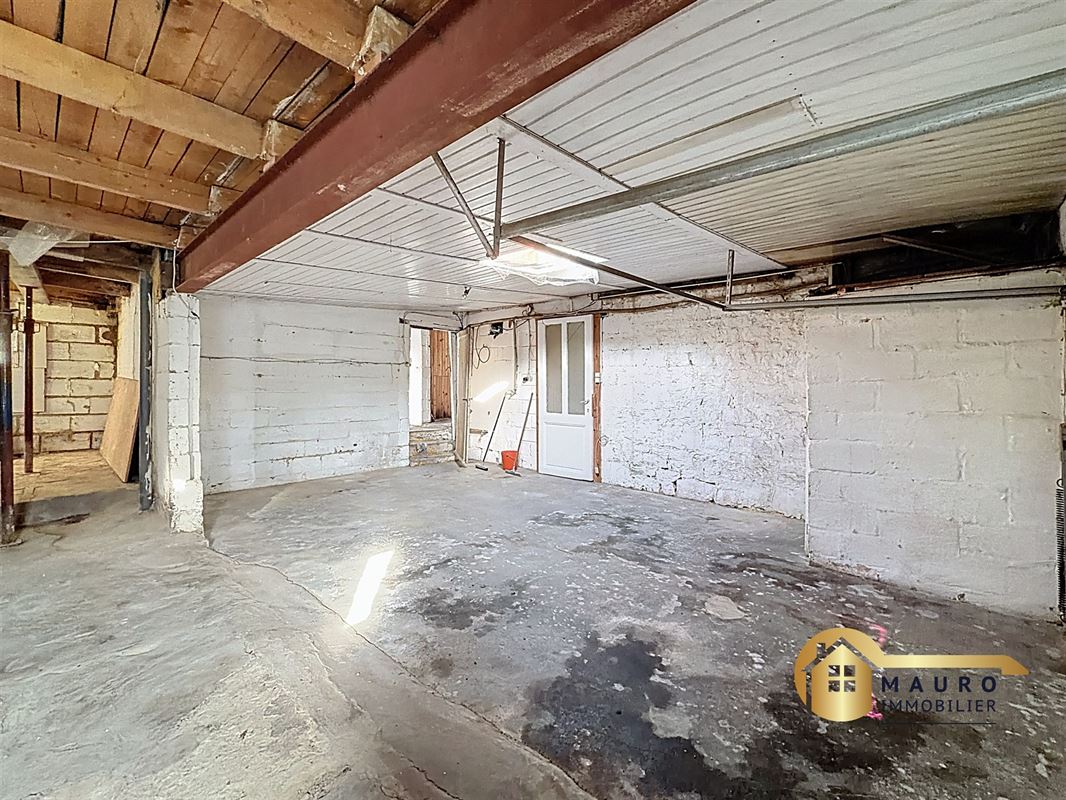 Fermette semi-mitoyenne à Ayeneux