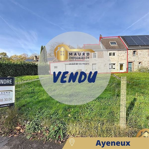 Fermette semi-mitoyenne à Ayeneux