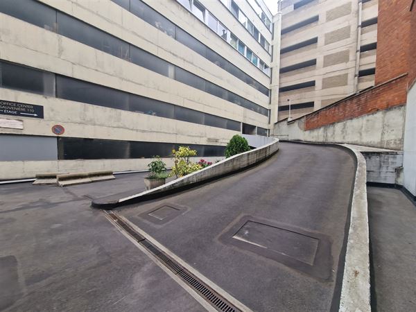 Garage Fermé à louer à Liège (Hyper centre Ville)