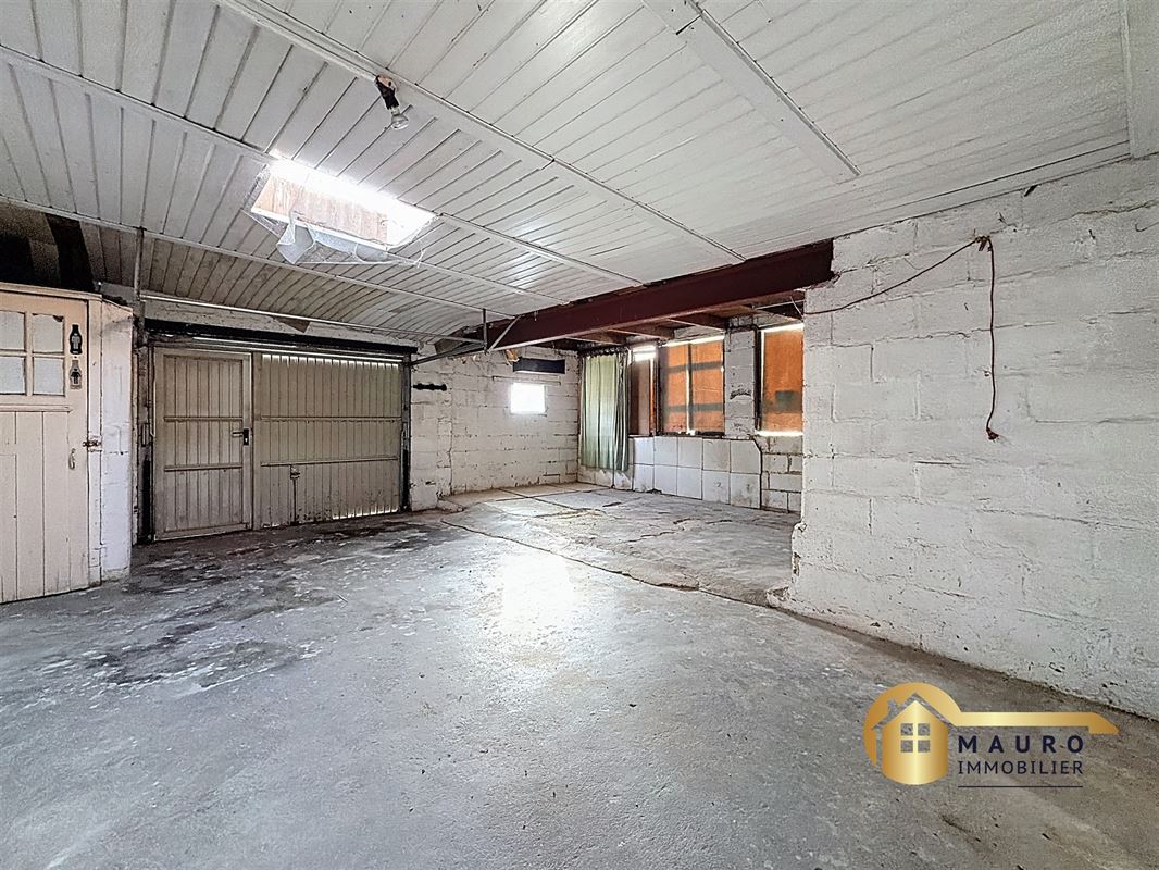 Fermette semi-mitoyenne à Ayeneux