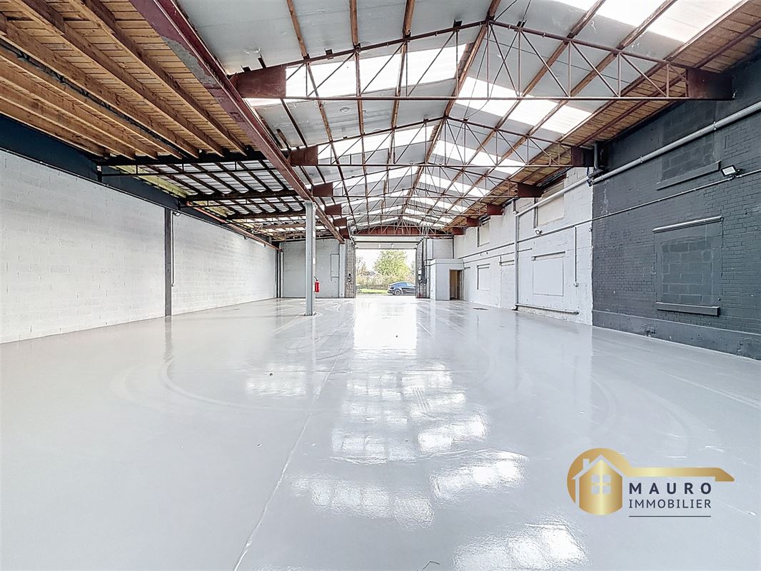 entrepôt de 313 m² à Fléron