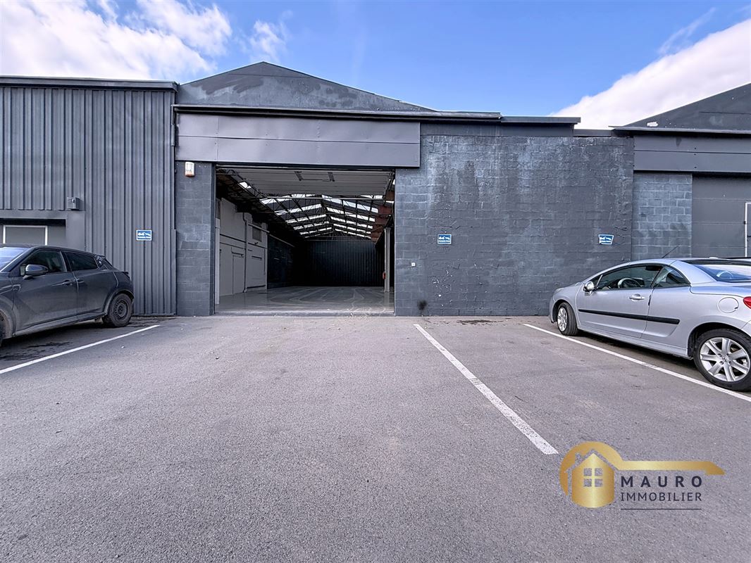 entrepôt de 313 m² à Fléron