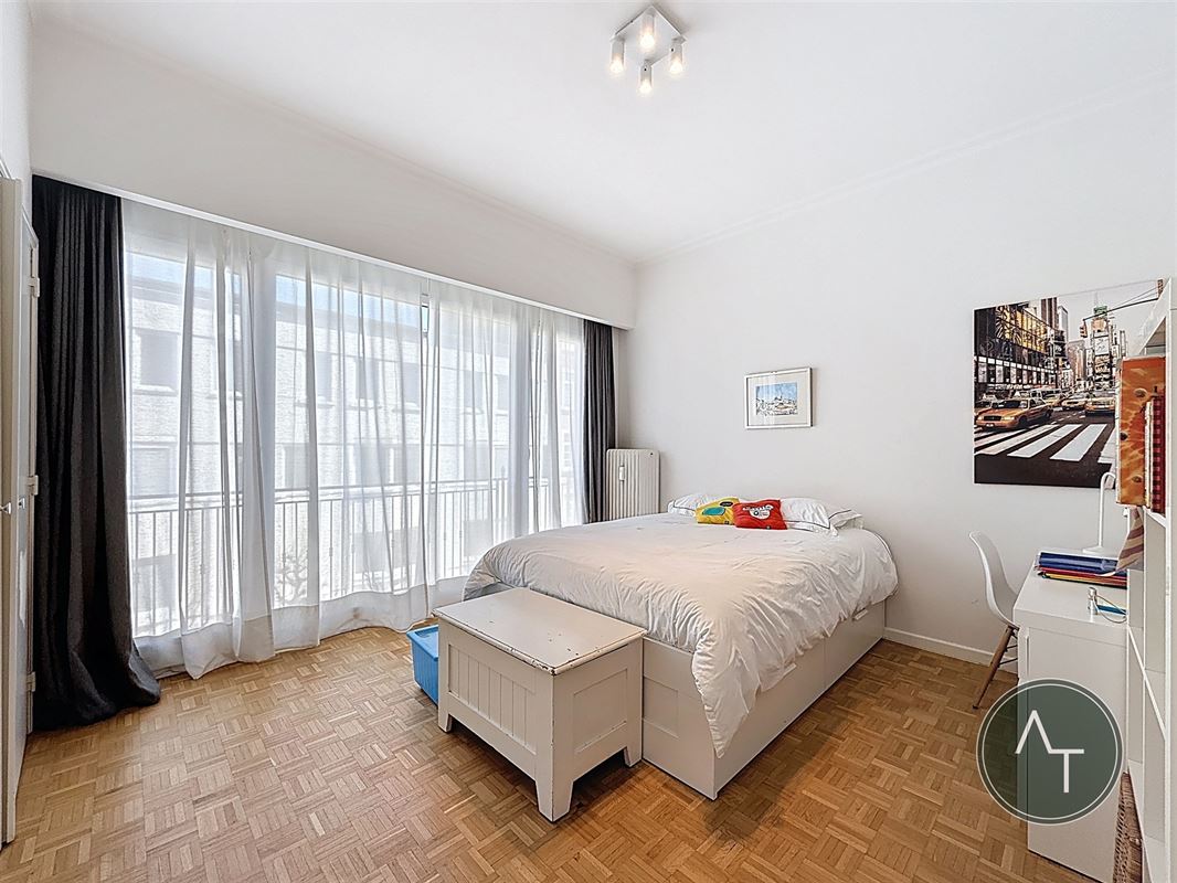 Montjoie / App. 3sl +/- 192m² met terras en mog. garage