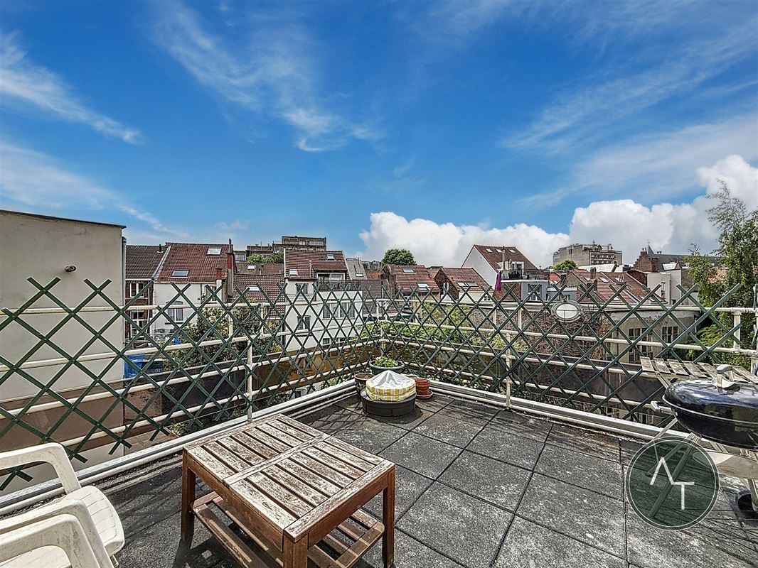 Noyer / Duplex 2sl +/- 111m² met groote terras