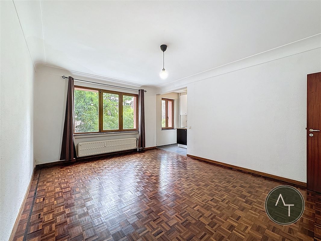 Mérode / Studio +/- 37m² in good condition