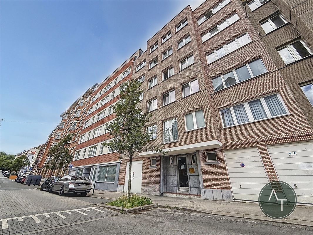 Mérode / Studio +/- 37m² in good condition