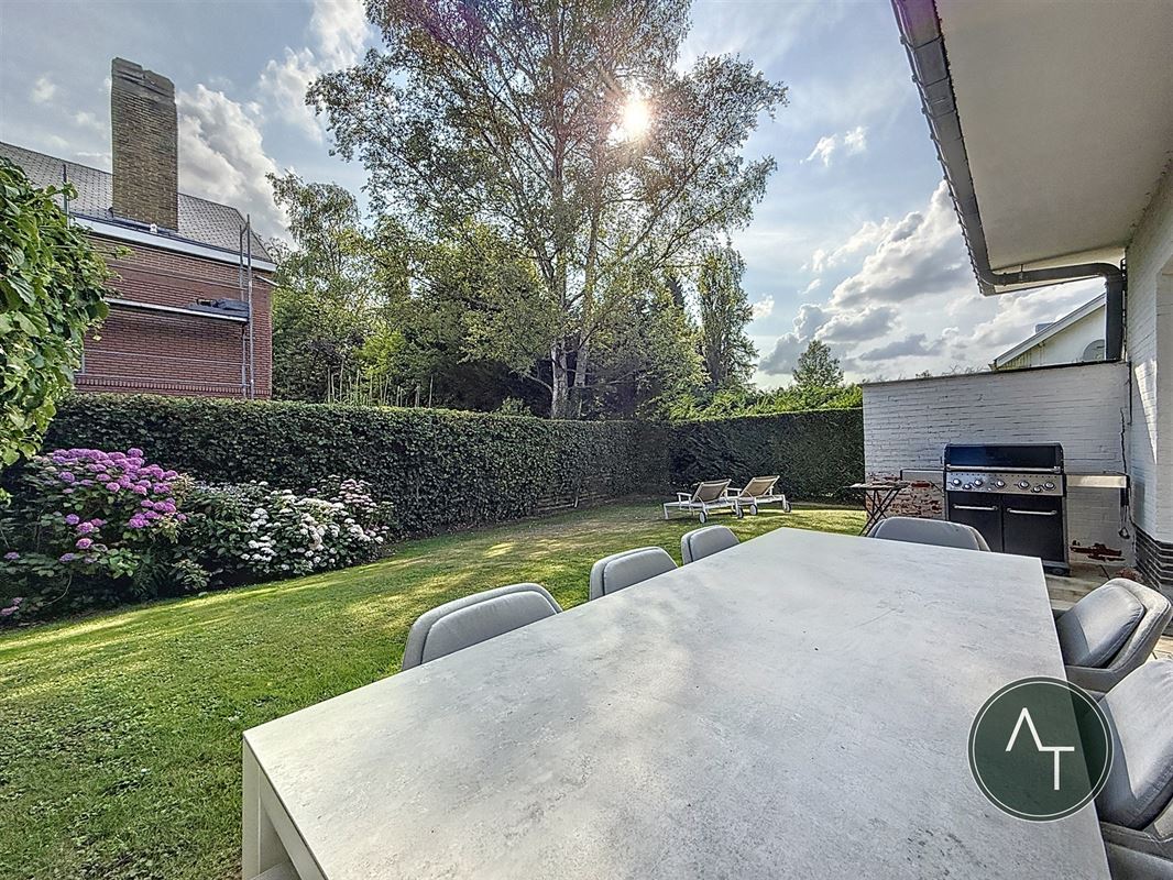 Marnix / Semi-detached 4-bed Villa +/- 186m²
