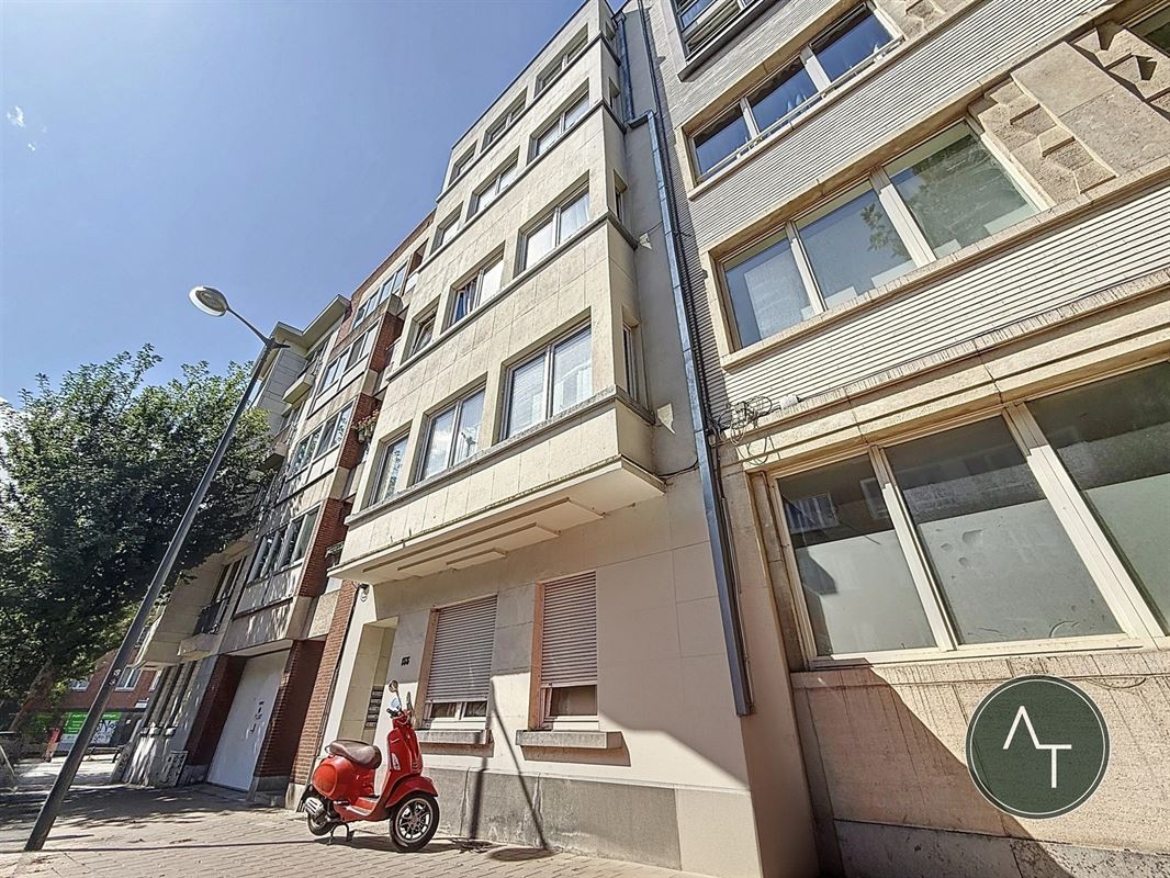 Cimetière XL / Studio +/- 38m² fully renovated