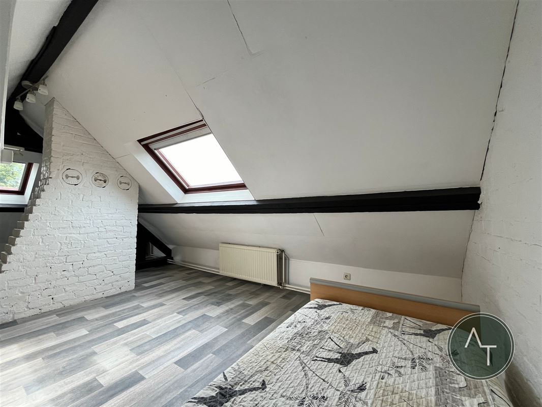 Keym / Bel-étage 3ch +/- 170m² en bon état