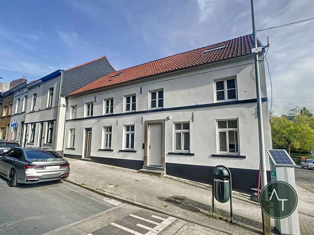 Calevoet / App. 2ch +/- 109m² avec grande terrasse, entièrement rénové