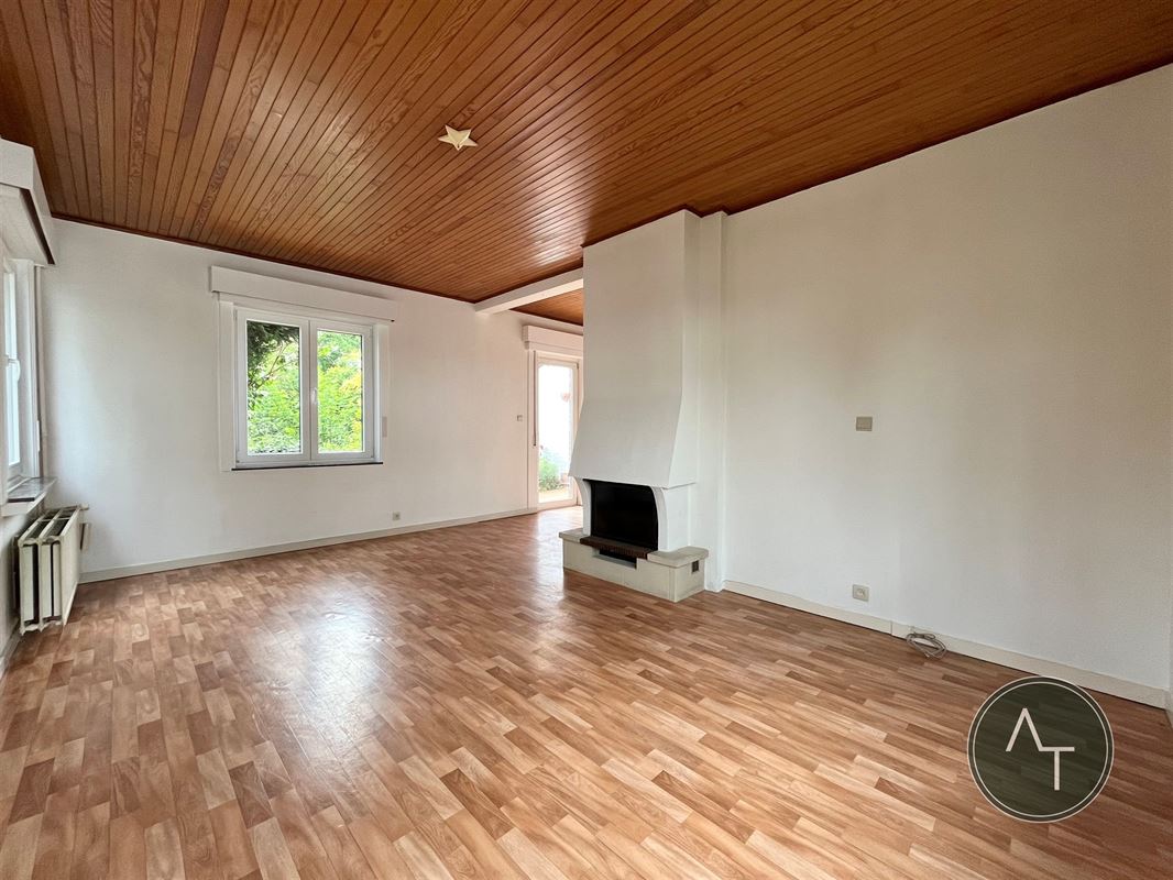 Keym / Bel-étage 3ch +/- 170m² en bon état