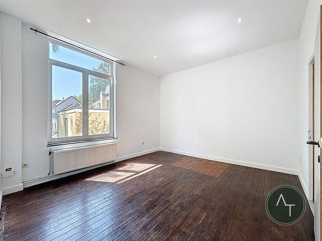 Wiener / Huis 3sl +/- 121m² op te frissen