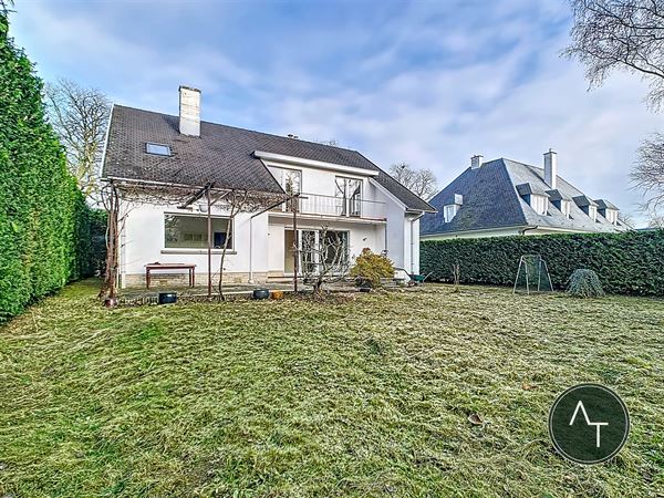 Marnix / Villa 5sl +/- 286m² met tuin