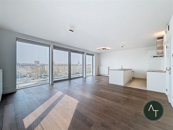 Canal / App. +/- 131m² 3sl met terras